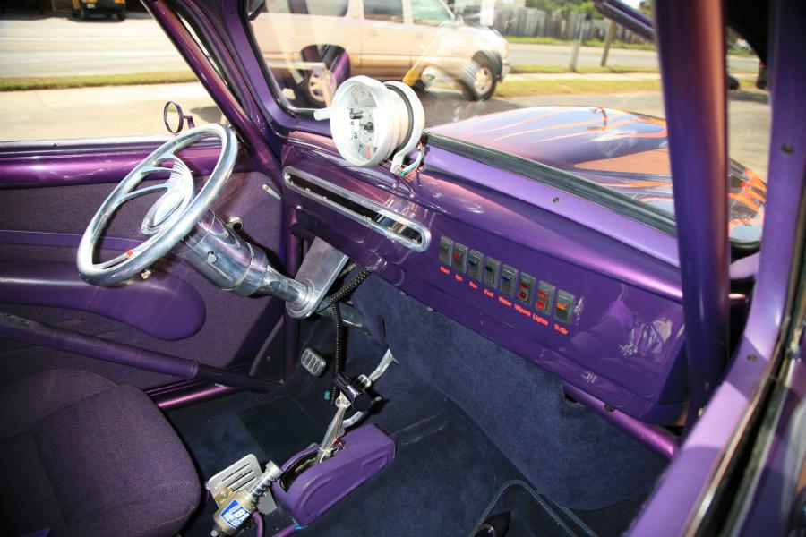  Willys Coupe Street Rod 1941 года  (фото 2 из 7)